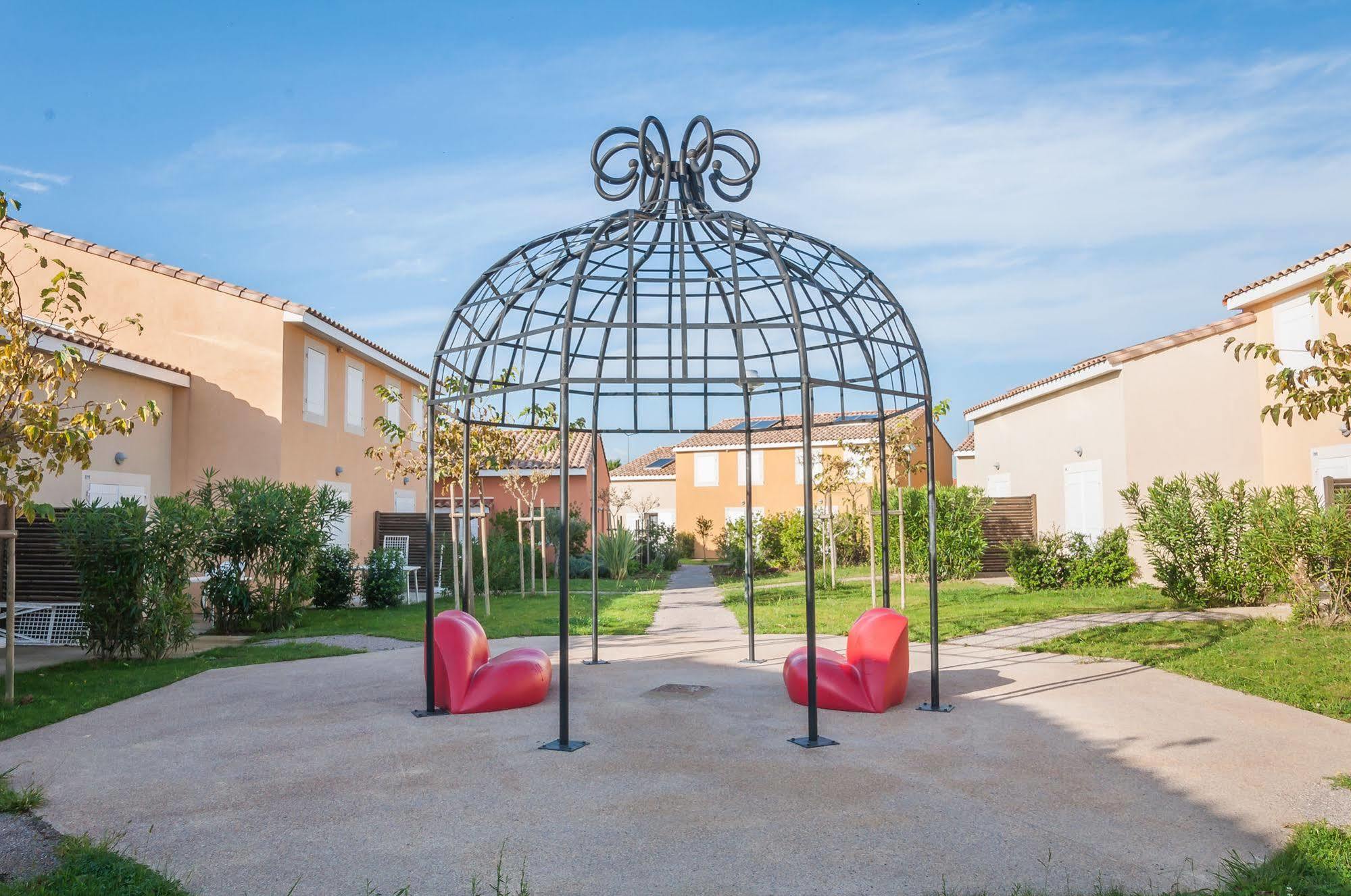 Vacanceole - Les Demeures Torrellanes - Saint-Cyprien Exterior photo