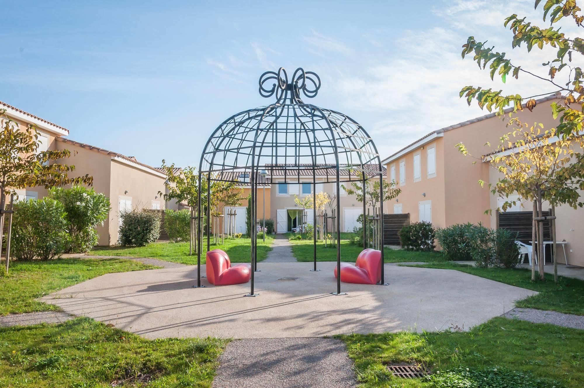Vacanceole - Les Demeures Torrellanes - Saint-Cyprien Exterior photo